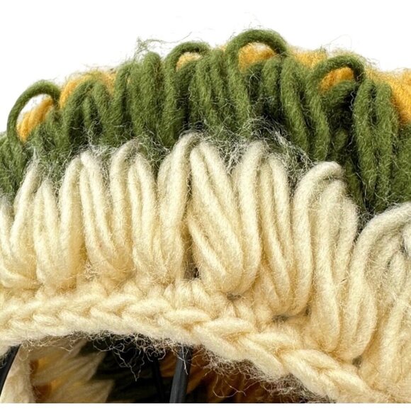Vintage Hand-Knit Wool Beret With Pom-Pom Accent In Green Cream & Mustard For Ad - Picture 3 of 8